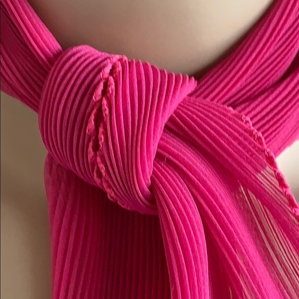 Fushia polyester pleated neck tie scarf